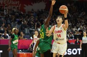 小金体育-又美又能打！李月汝归来轰21+11，中国女篮三大中锋闪耀无解